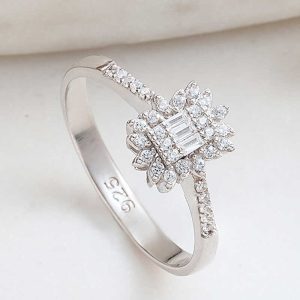 Gümüş Baget Taşlı Kadın Yüzük - Görsel 1